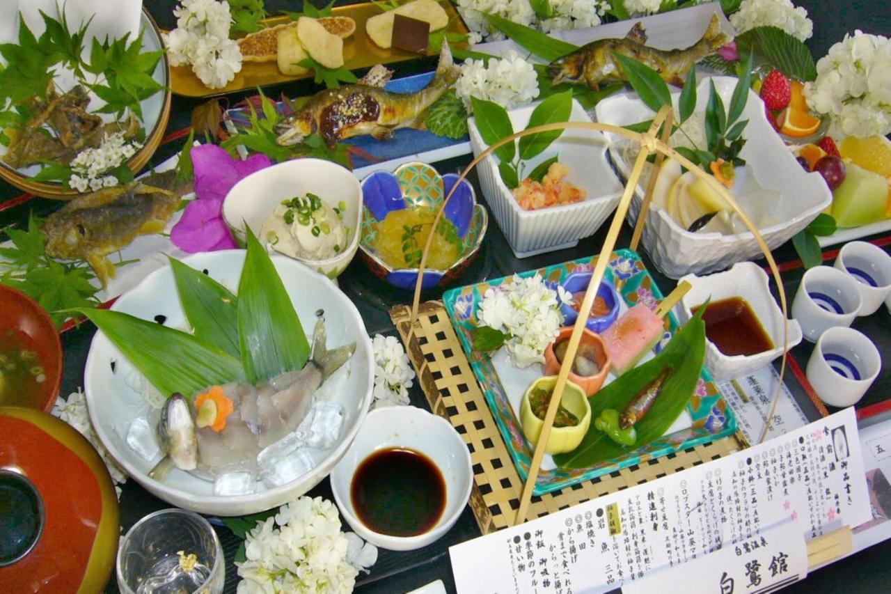 Hotel Tabist Shirasagi-Onsen Shirasagikan Toyota  Zewnętrze zdjęcie